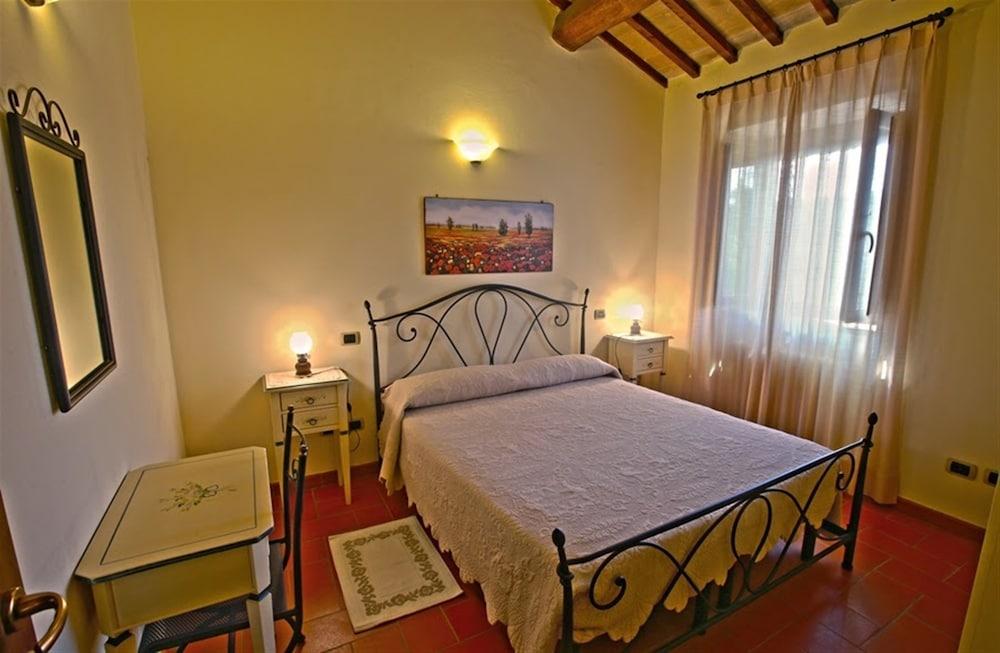 Il Castellaro Country House เปรูจา ภายนอก รูปภาพ