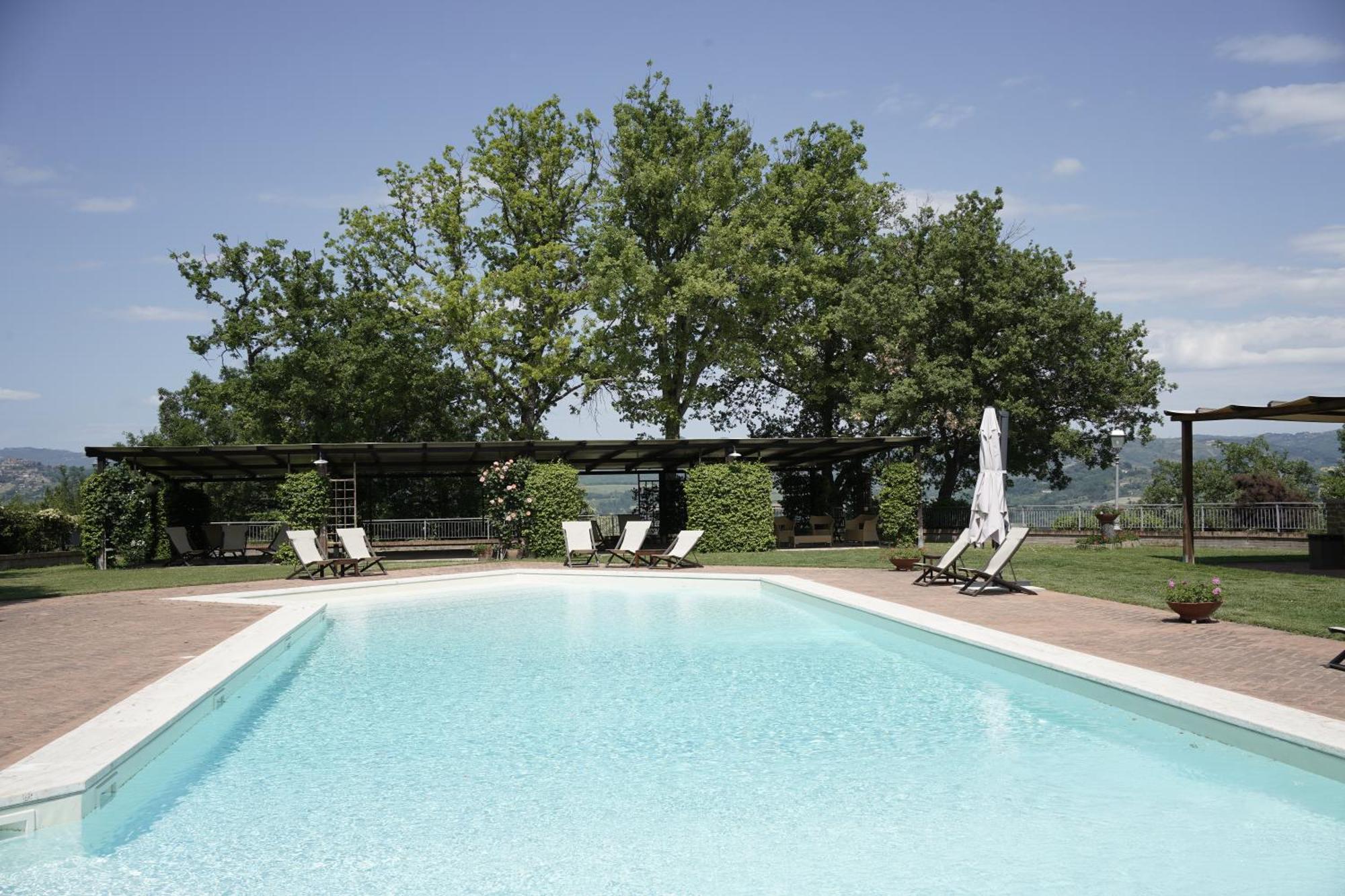 Il Castellaro Country House เปรูจา ภายนอก รูปภาพ
